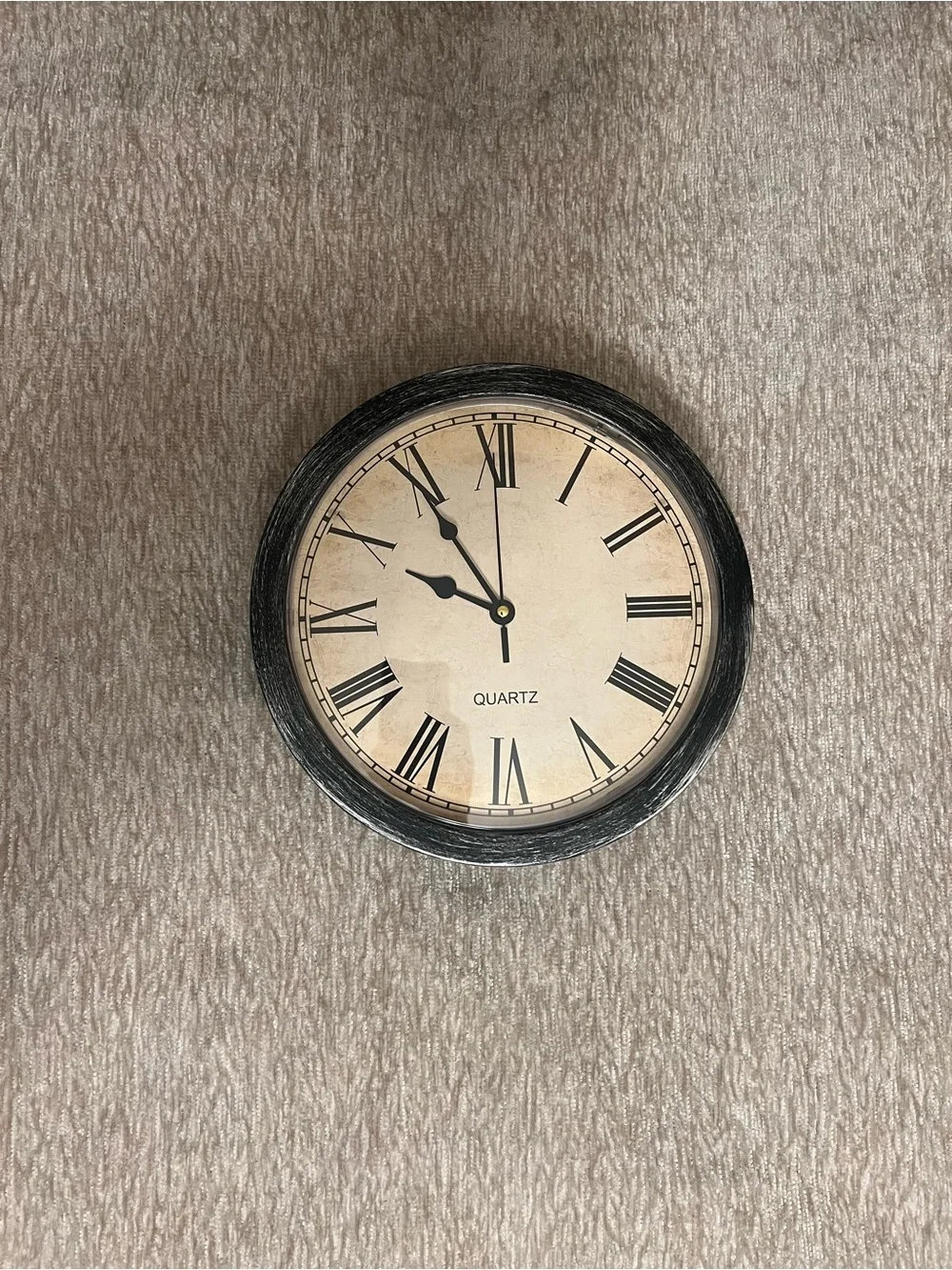 Vintage Style Round Wall Clock with storage compartment